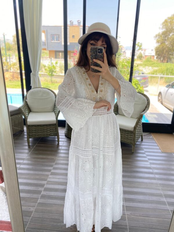 Brode Detaylı Yakası Çiçek Nakış Hürrem Model Elbise - Görsel 3