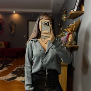 Düğme ve Yaka Detaylı triko Bluz/Ceket -GRİ