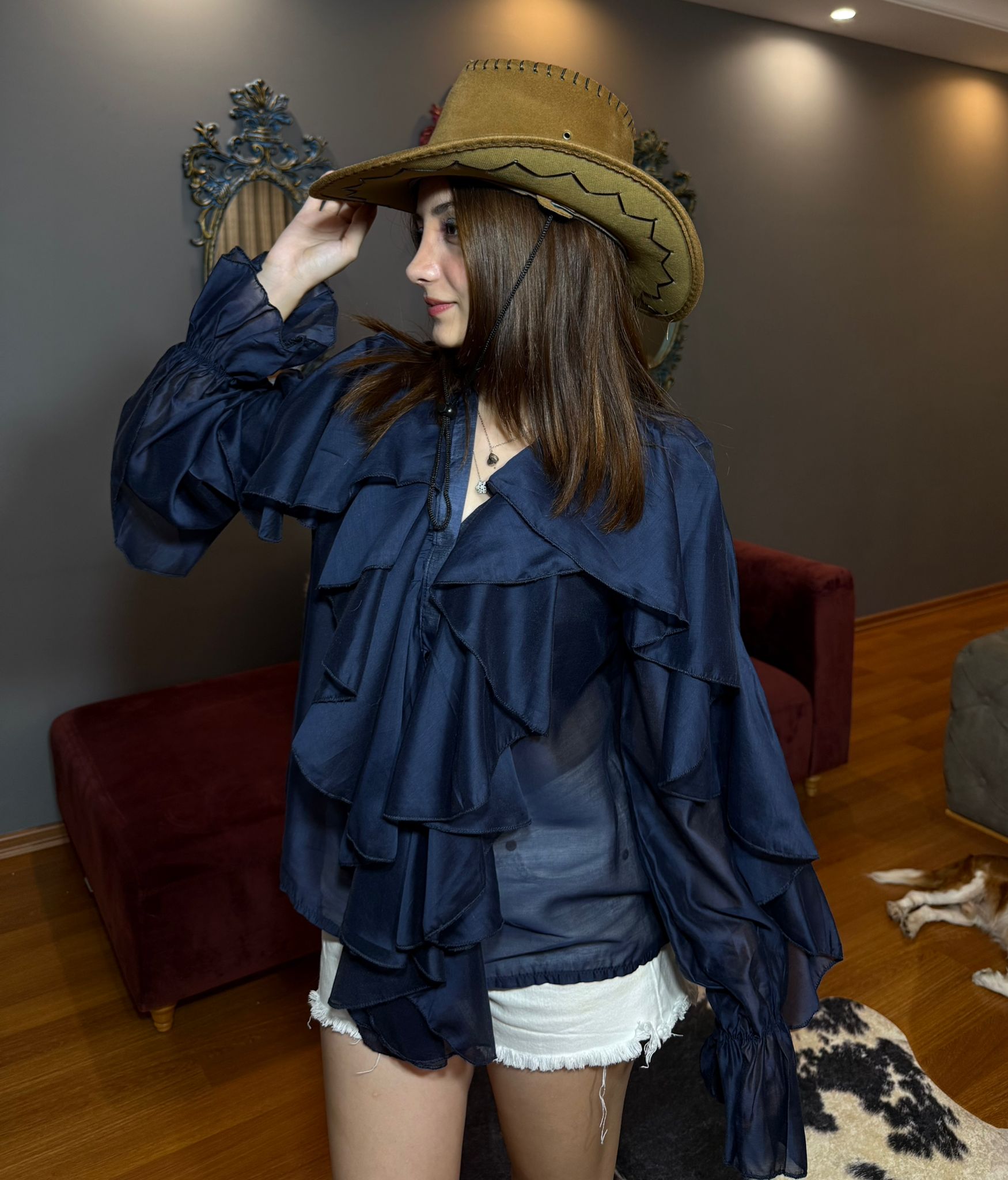 İthal Fırfırlı İpek Şifon Bluz