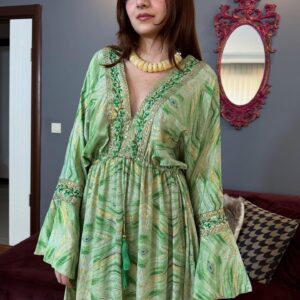 Taş Ve Nakış Detaylı İçi Astarlı Hürrem Kol ithal Elbise-yesıl