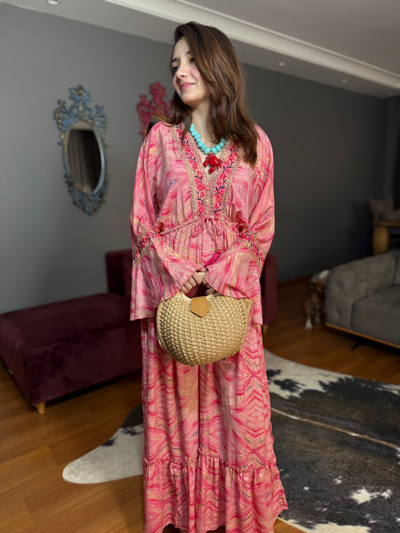 Taş Ve Nakış Detaylı İçi Astarlı Hürrem Kol ithal Elbise-pembe - Görsel 4