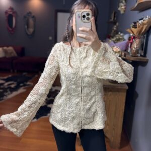 Dantel Detaylı Tasarım İthal Bluz