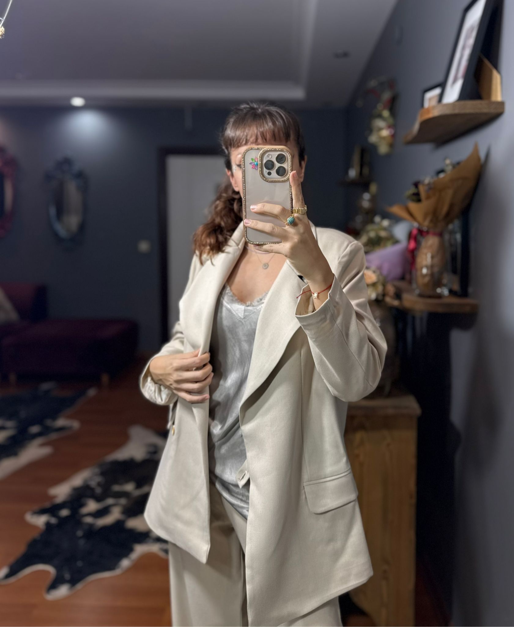 Asimetrik Kesim Oversize Kadın Takım Elbise – Bej - Görsel 8