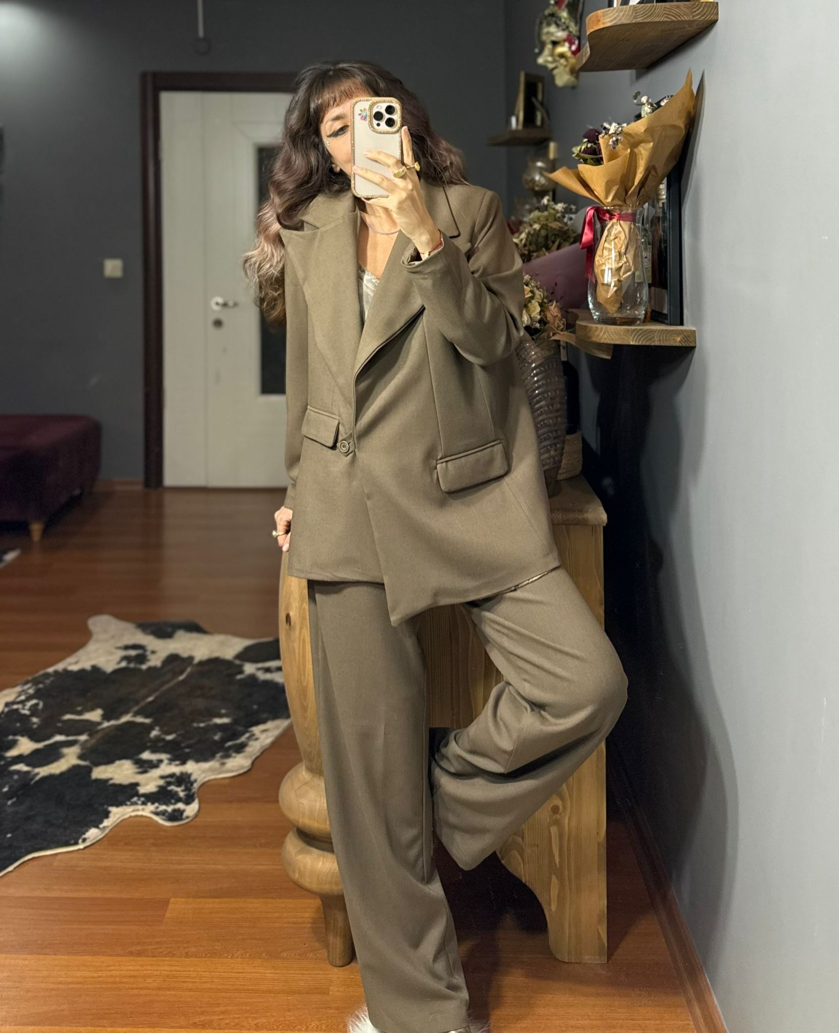 Asimetrik Kesim Oversize Kadın Takım Elbise – Kahve - Görsel 6