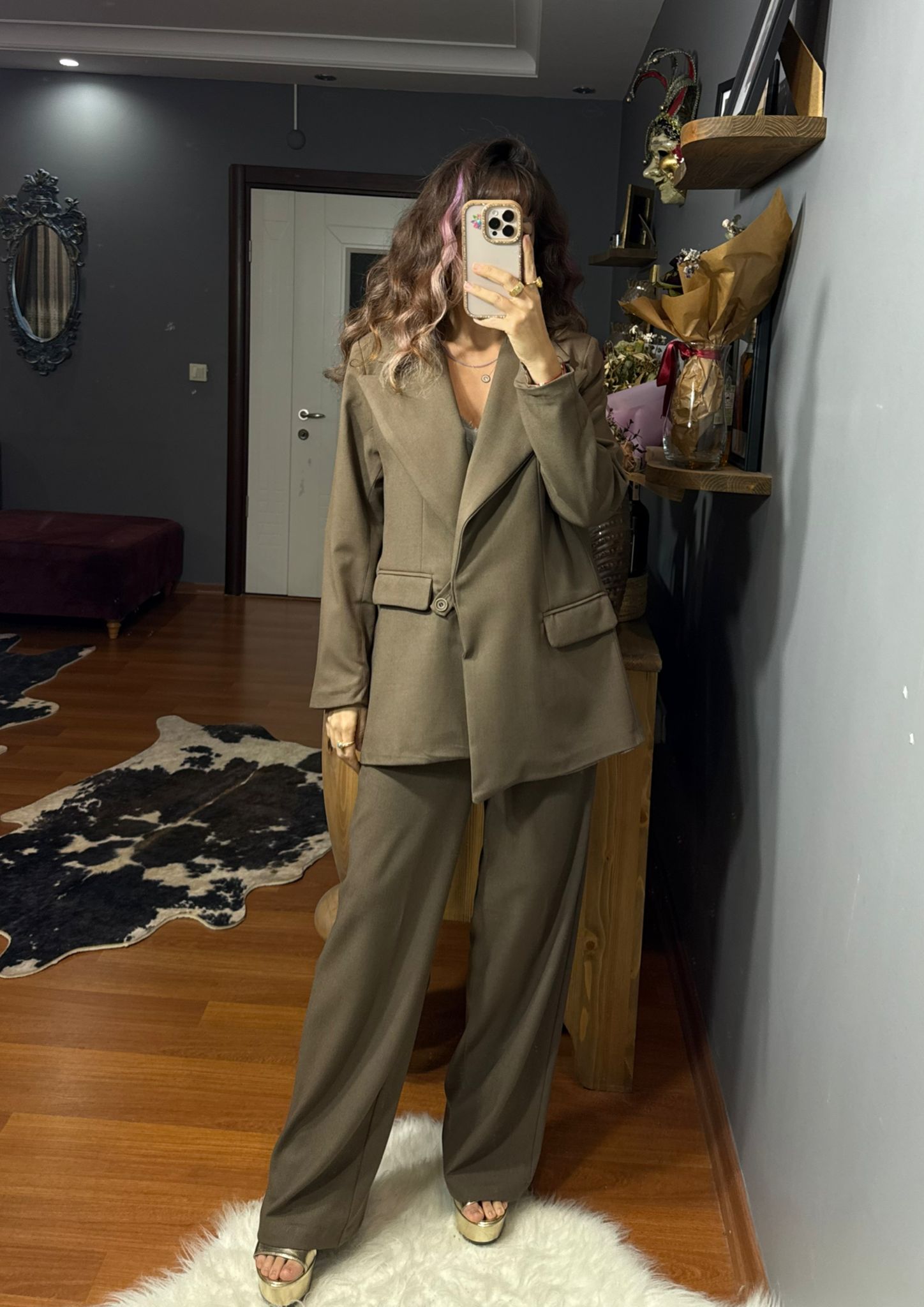 Asimetrik Kesim Oversize Kadın Takım Elbise – Kahve