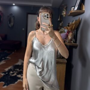 İthal İpek Saten İnce Askılı Dantelli Bluz