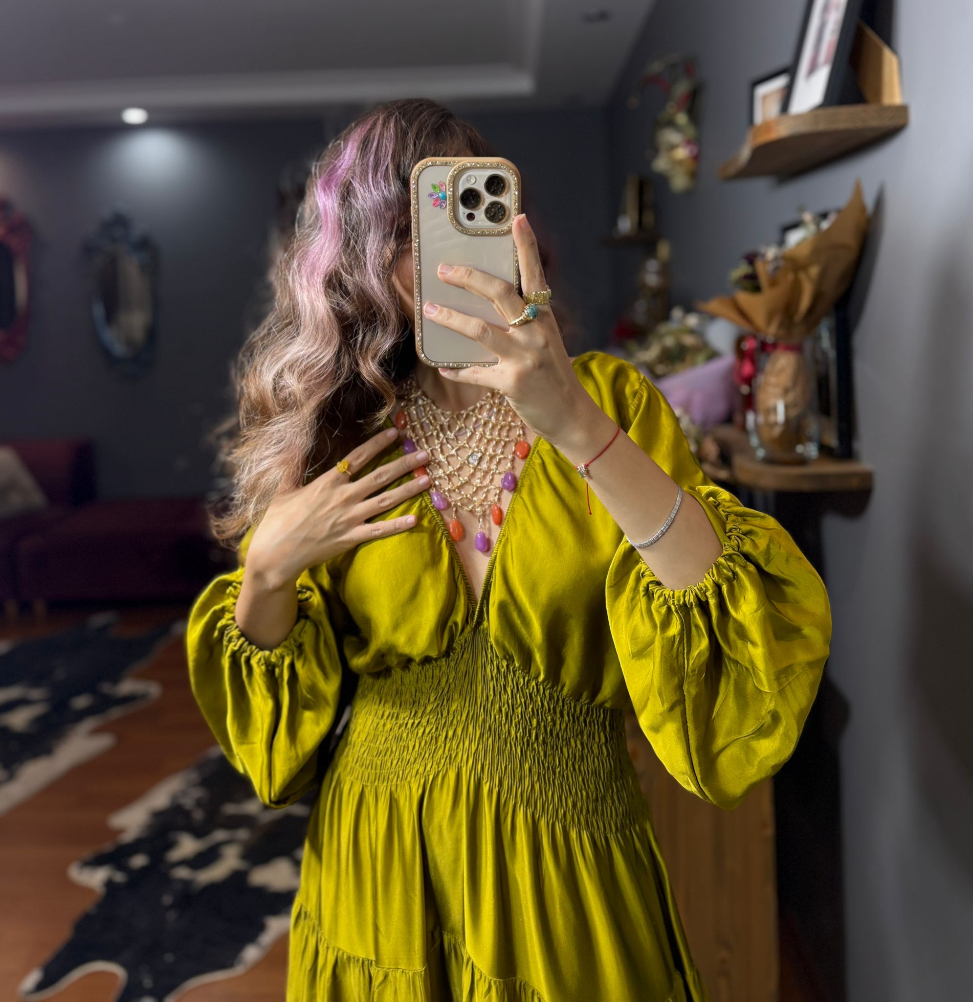 İthal Tasarım Beli Lastikli İpek Saten Elbise-Fıstık yesılı - Görsel 2