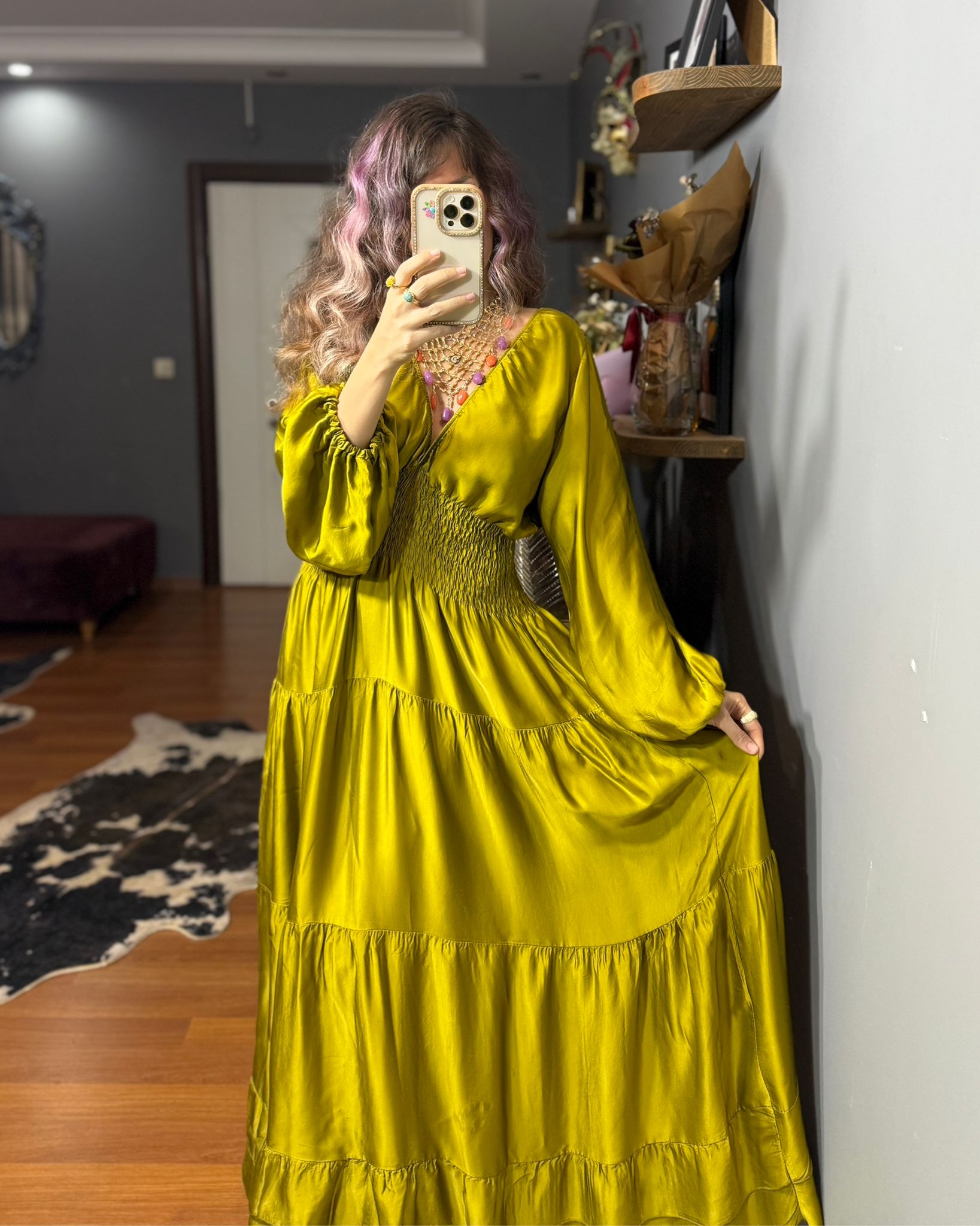 İthal Tasarım Beli Lastikli İpek Saten Elbise-Fıstık yesılı - Görsel 3