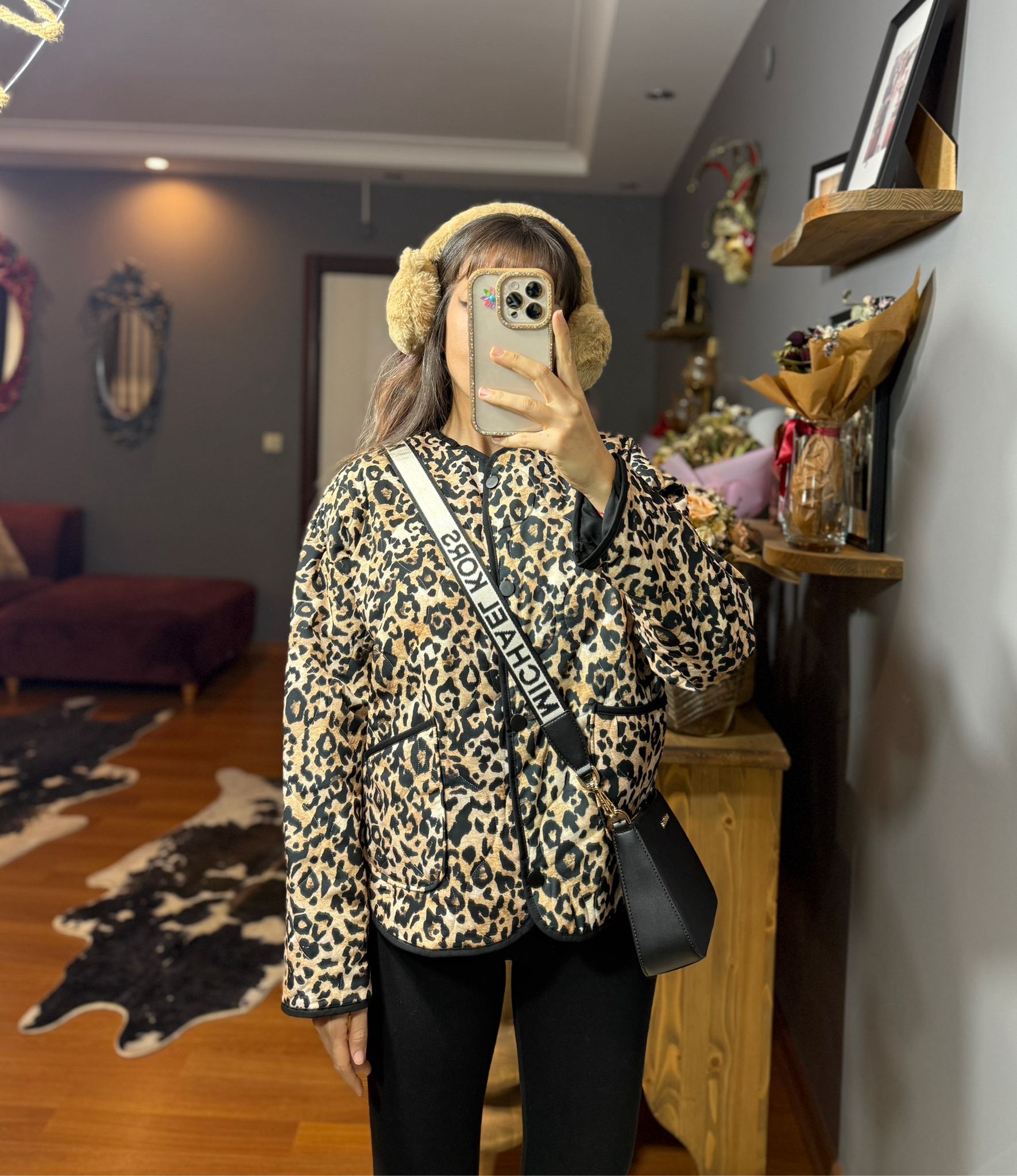 Leopar Desenli Kapitone Bisiklet Yaka Rahat Kesim (Oversize) Mevsimlik Mont - Görsel 10