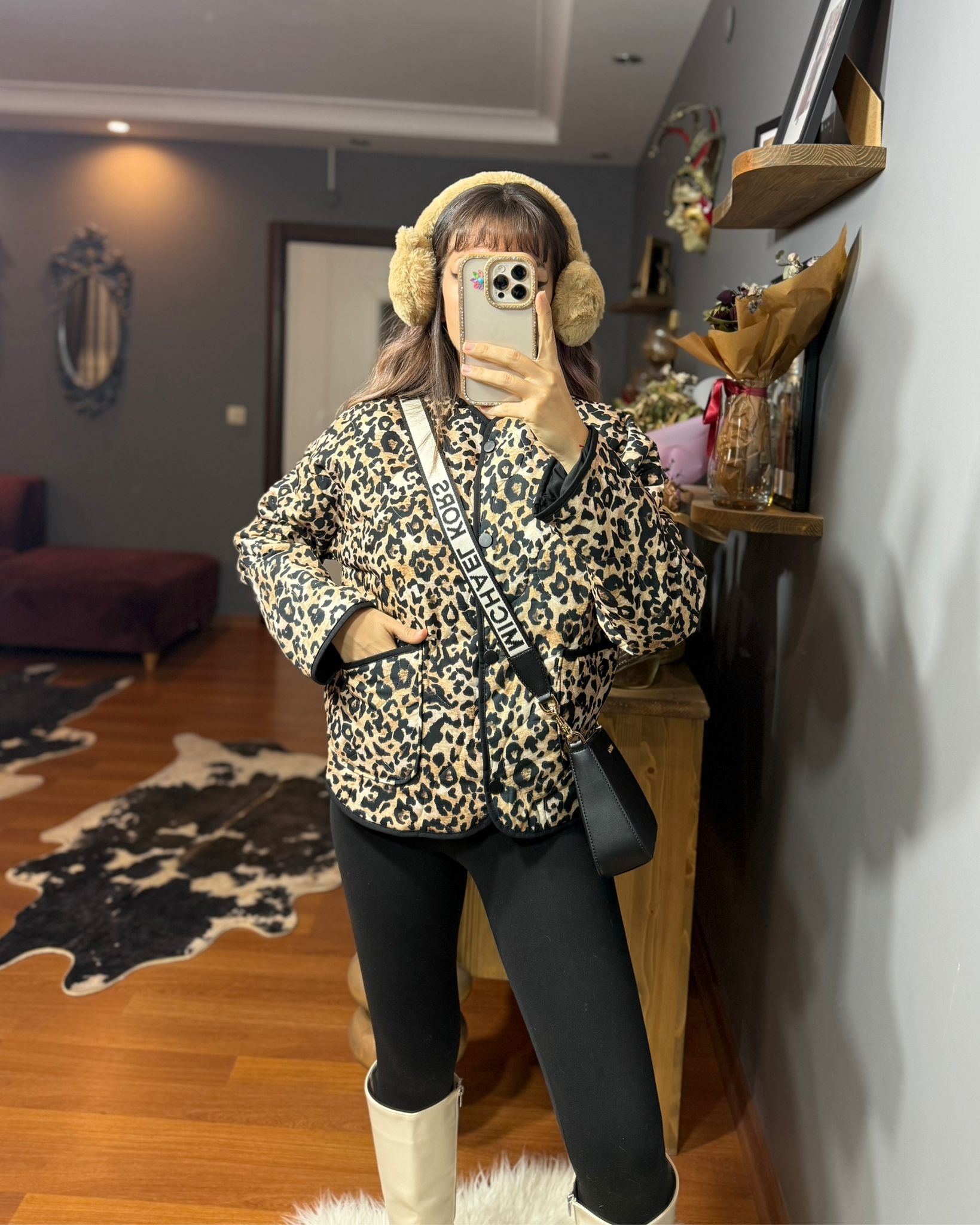 Leopar Desenli Kapitone Bisiklet Yaka Rahat Kesim (Oversize) Mevsimlik Mont - Görsel 8