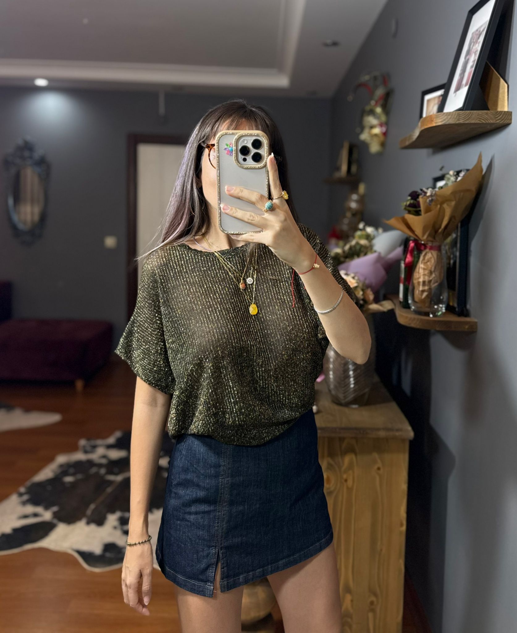 Orj Mrk Parlak Gold Detaylı Bluz - Görsel 3