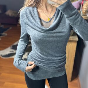 Kadın Dantel Astar Detaylı Degaje Yaka İthal Bluz-Gri