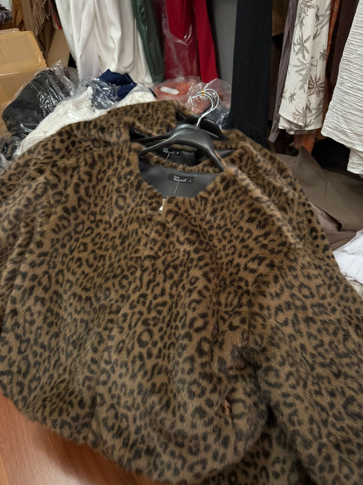 Leopar Yumusak Dokulu Kürk Kaban - Görsel 4