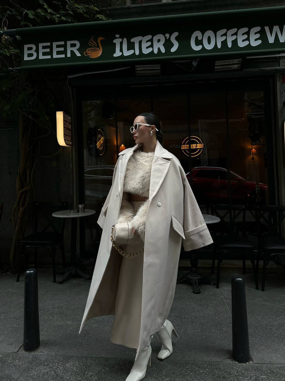 Balıksırtı Model Ekru Uzun Kaşe Kaban