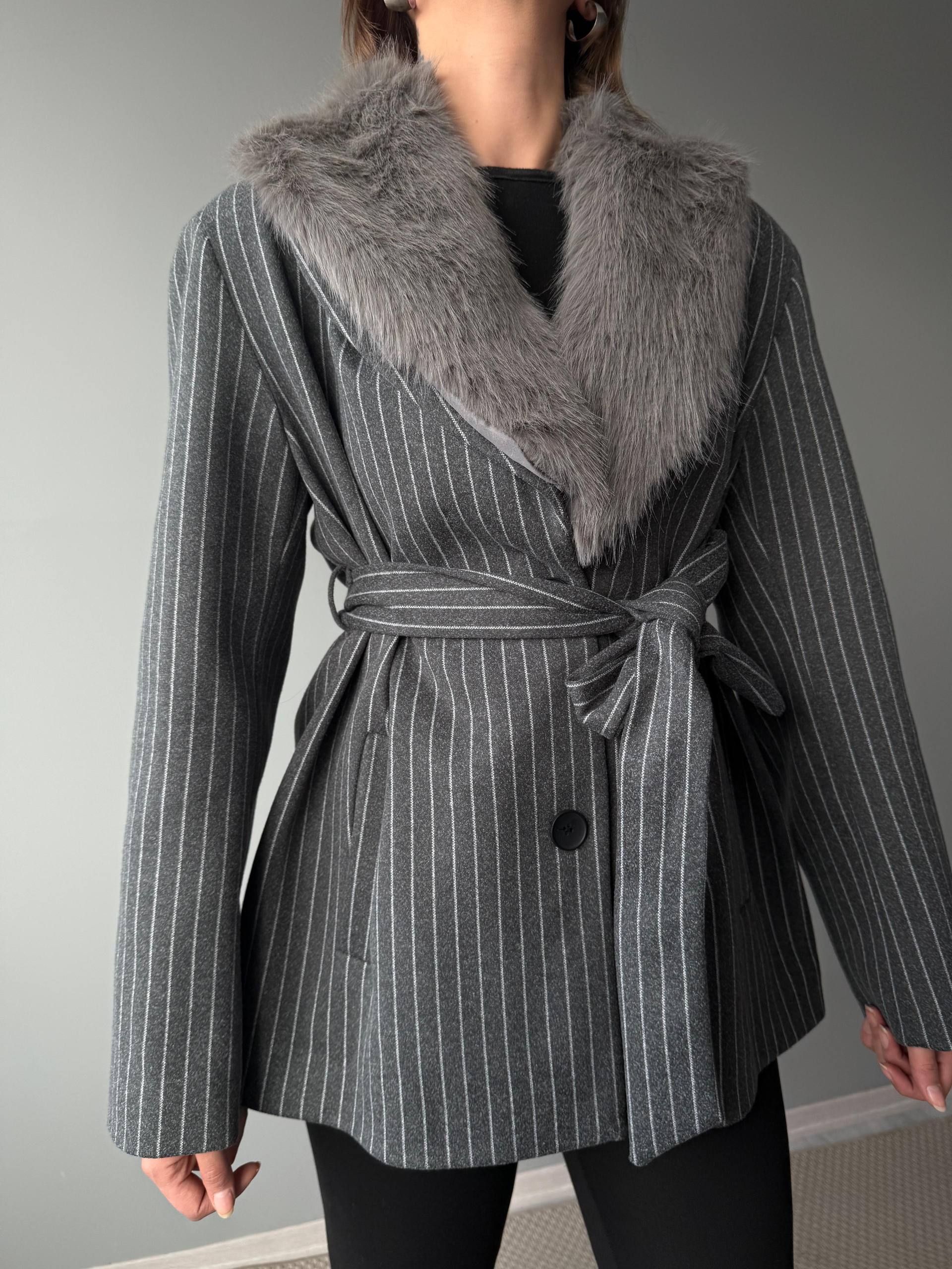 Premium Kalite Kürk Detaylı Kaşe Kaban