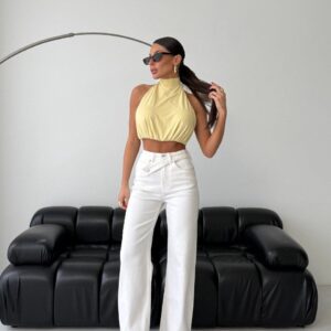 Asimetrik Bel Detaylı Jean-Beyaz