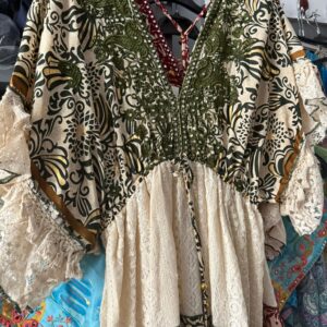 Nakış Detaylı İthal Parlak Desenli ipek Elbise-00018-haki